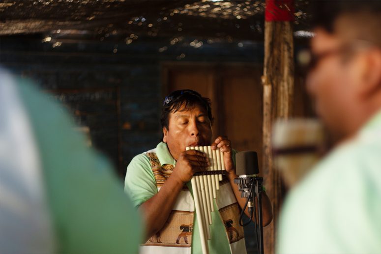 El director de la banda, Alfredo "Tote" García Choque
